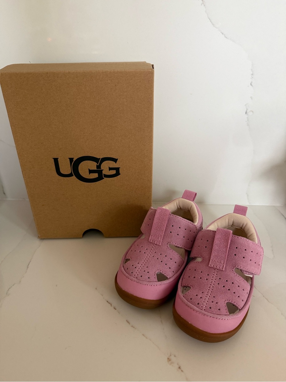 UGG Toddler Pink Adventurer Sandal New Size 7